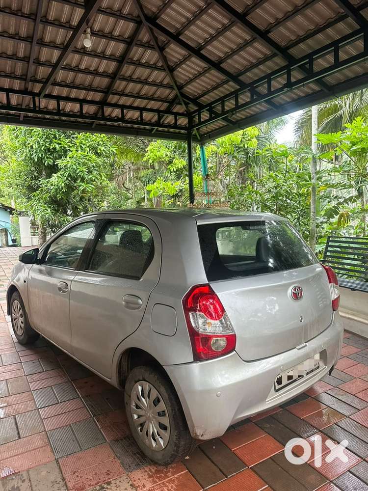 Toyota Etios Liva 2013gd