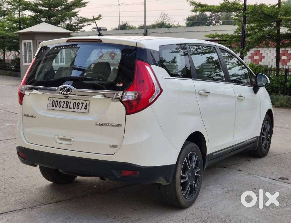 Mahindra Marazzo M8, 2020, Diesel