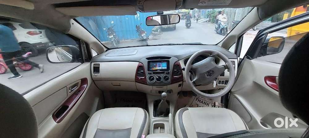 Toyota Innova 2.5 G (diesel) 8 Seater, 2006, Diesel