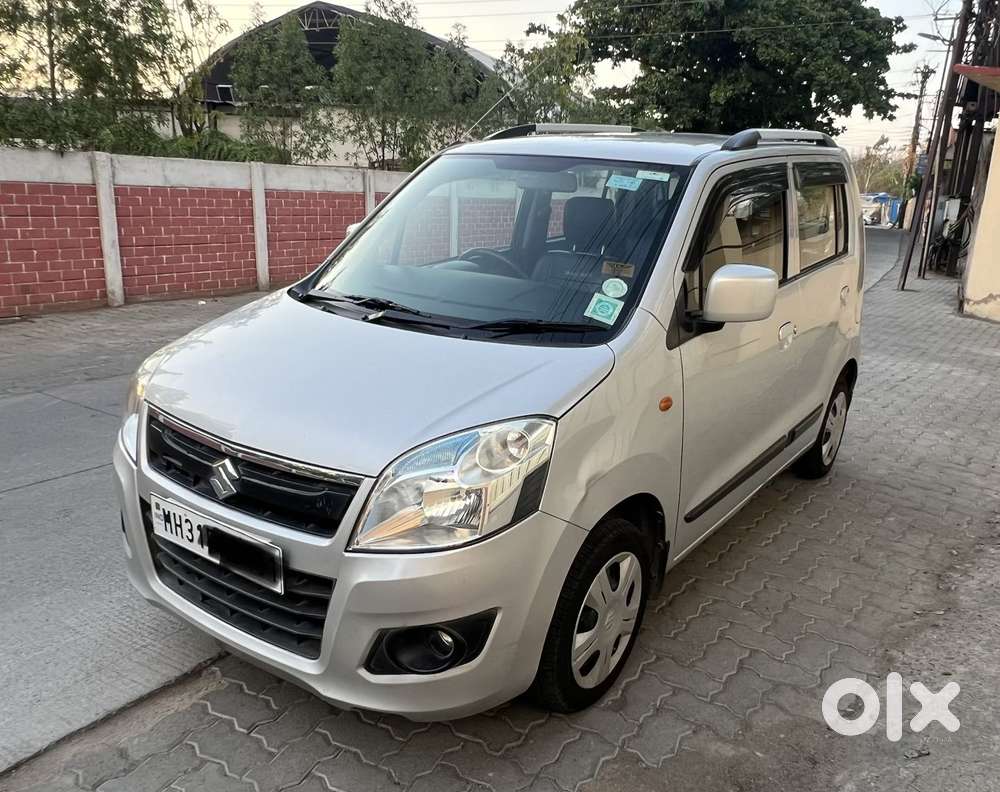 Maruti Suzuki Wagon R 1.0 Vxi Plus (o) Amt, 2017, Petrol