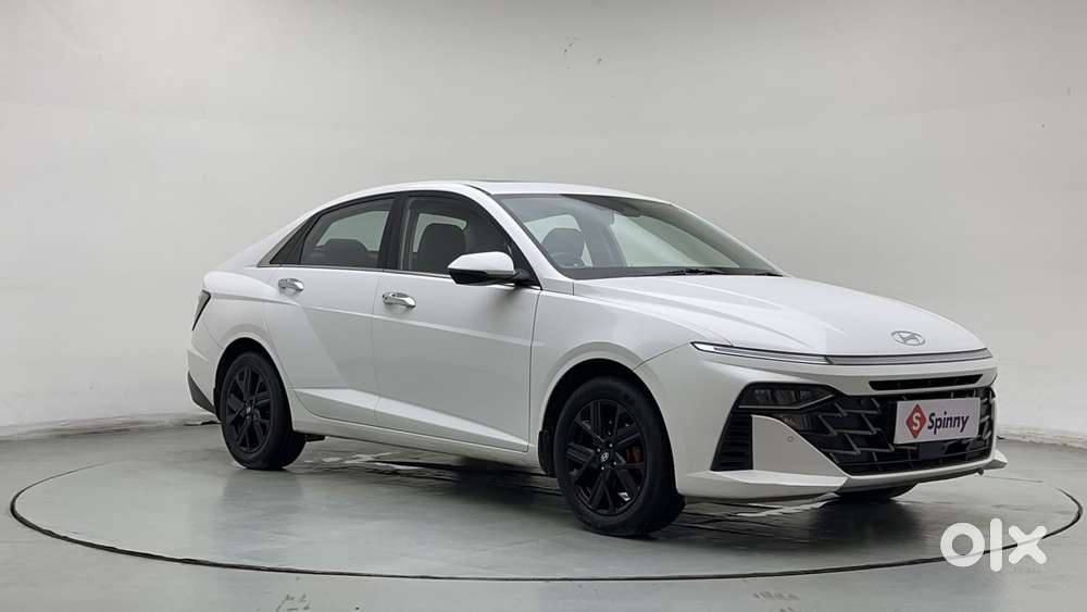 Hyundai Verna 1.5 Sx (o) Turbo Petrol Mt, 2023, Petrol