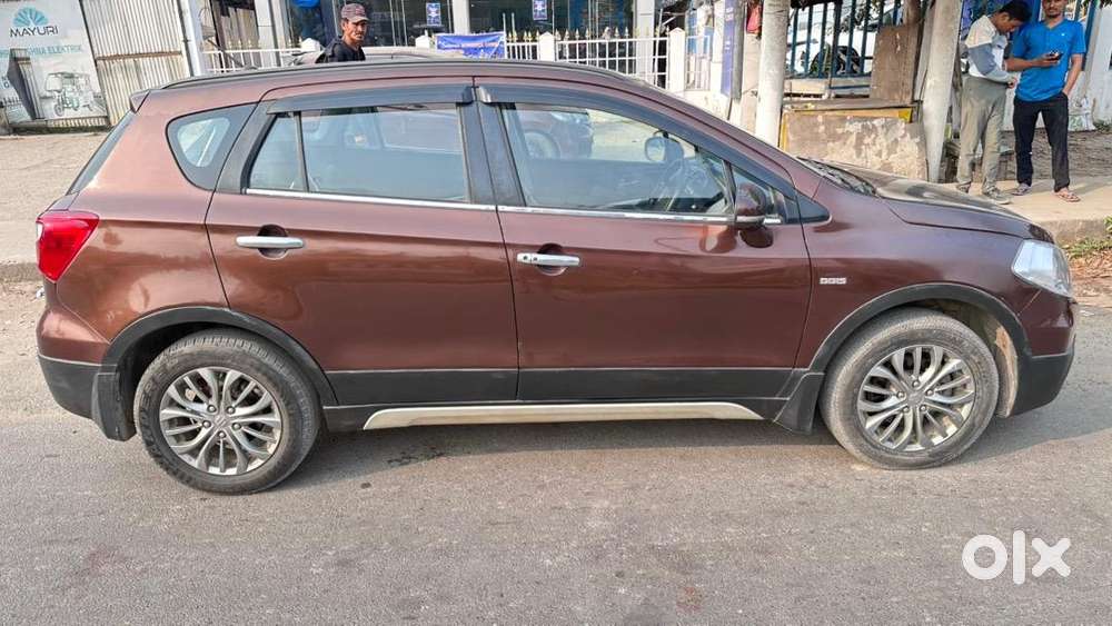 Maruti Suzuki S-cross 2017 Diesel Well Maintained
