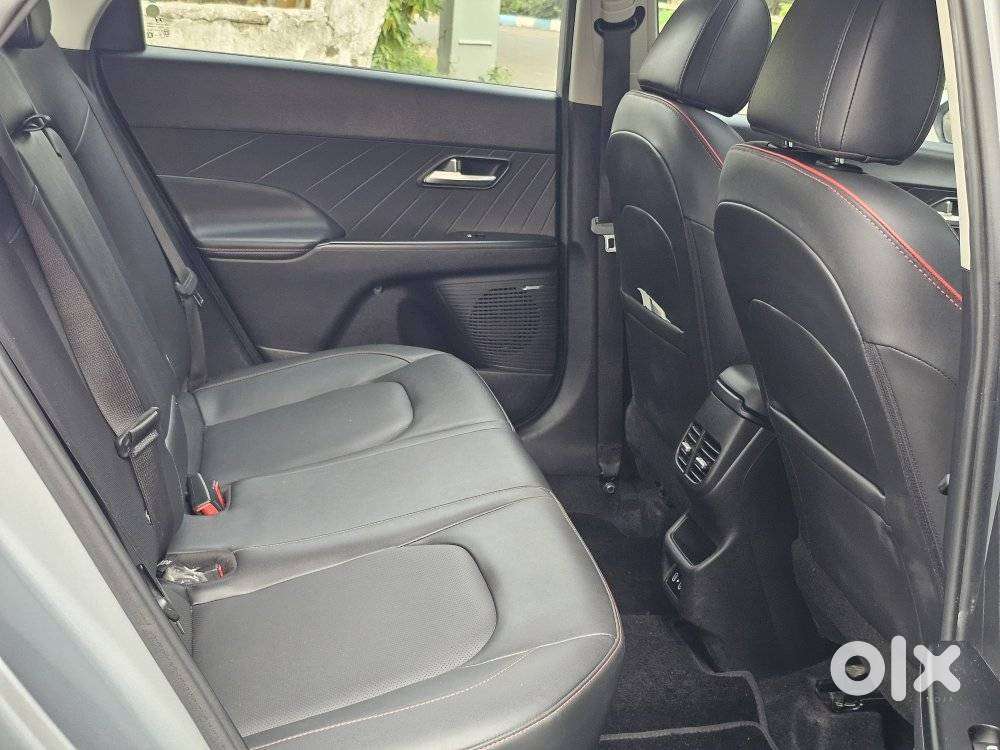 Hyundai Verna 1.5 Sx (o) Turbo Petrol Dct, 2024, Petrol