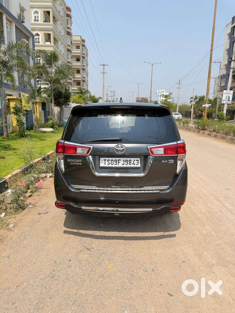 Toyota Innova Crysta 2.4 G Mt, 2019, Diesel