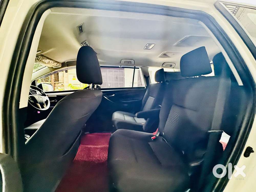 Toyota Innova Crysta 2.4 G Mt, 2022, Diesel
