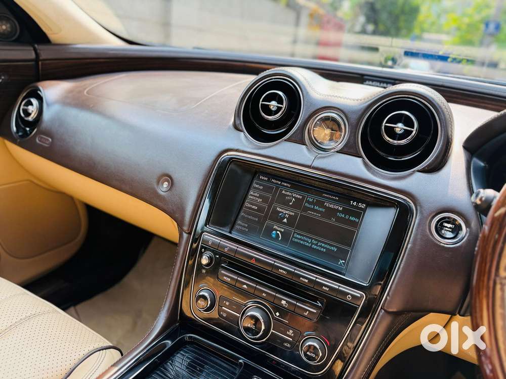 Jaguar Xj 2.0l Portfolio, 2014, Petrol