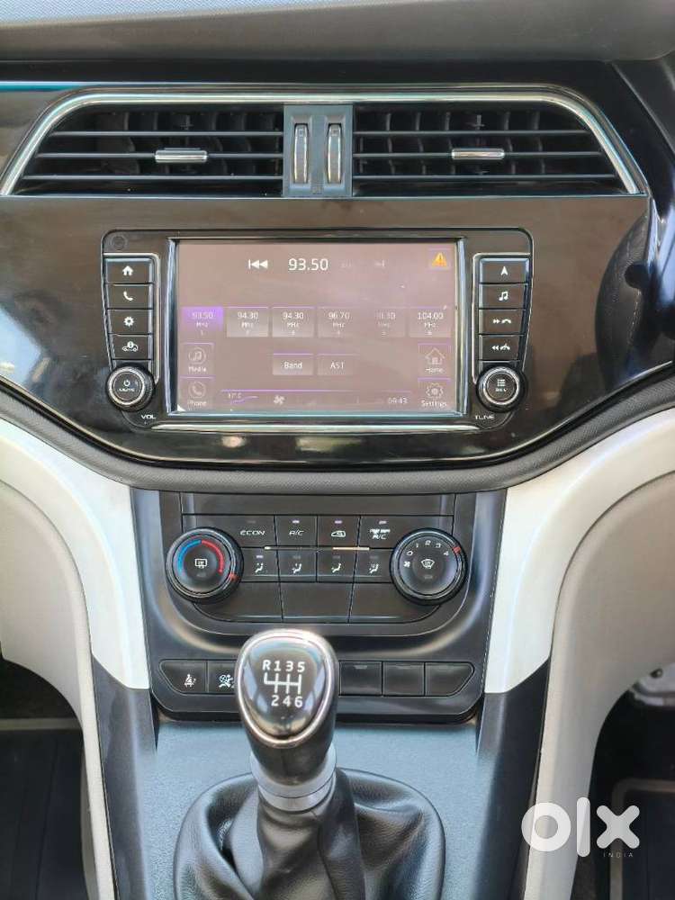 Mahindra Marazzo M6 8str, 2019, Diesel