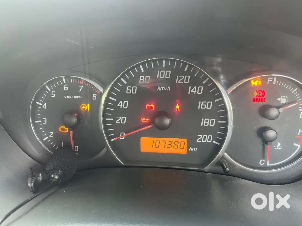 Maruit Suzuki Swift 2010 Vxi Good Condition