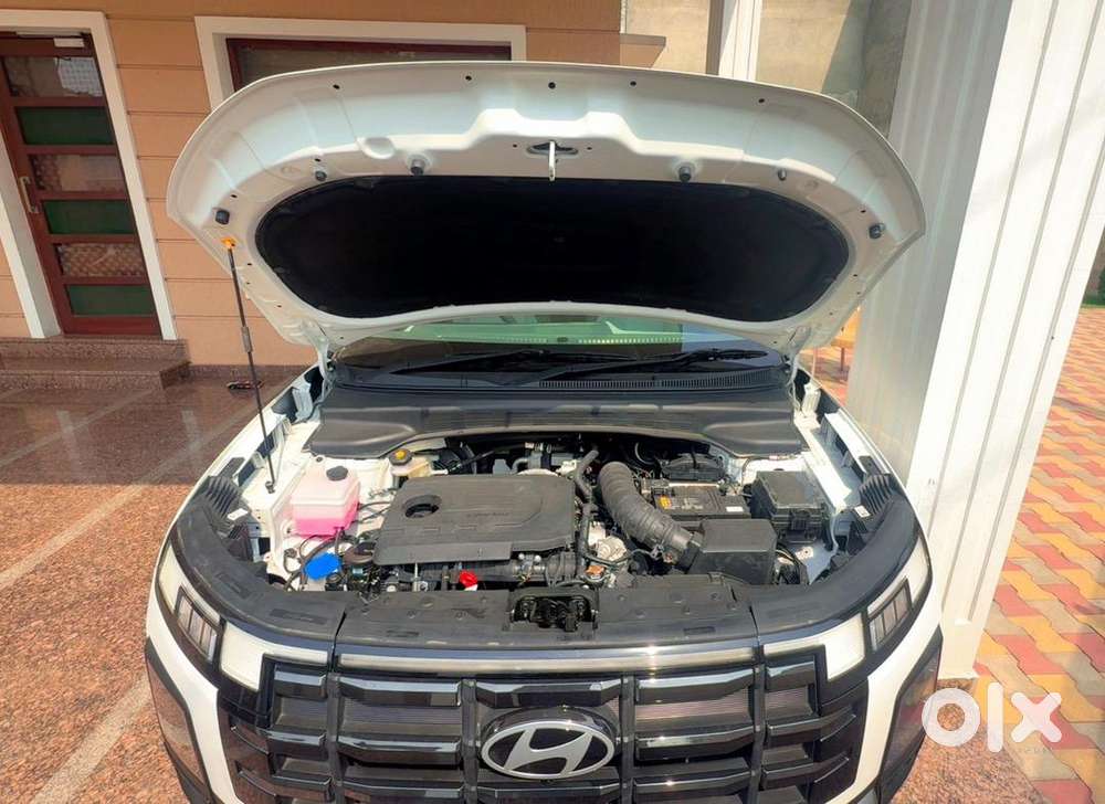 Creta 2025 Diesel At (sx Optional) 9500 Km