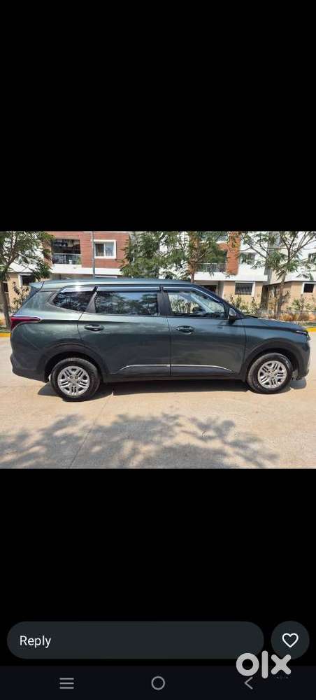 Kia Carens G 1.5 6mt Premium (o) 7-seater, 2024, Petrol