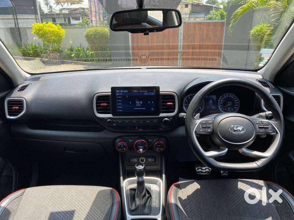 Hyundai Venue 1.0 Sx Plus Turbo Dct Dual Tone, 2022, Petrol