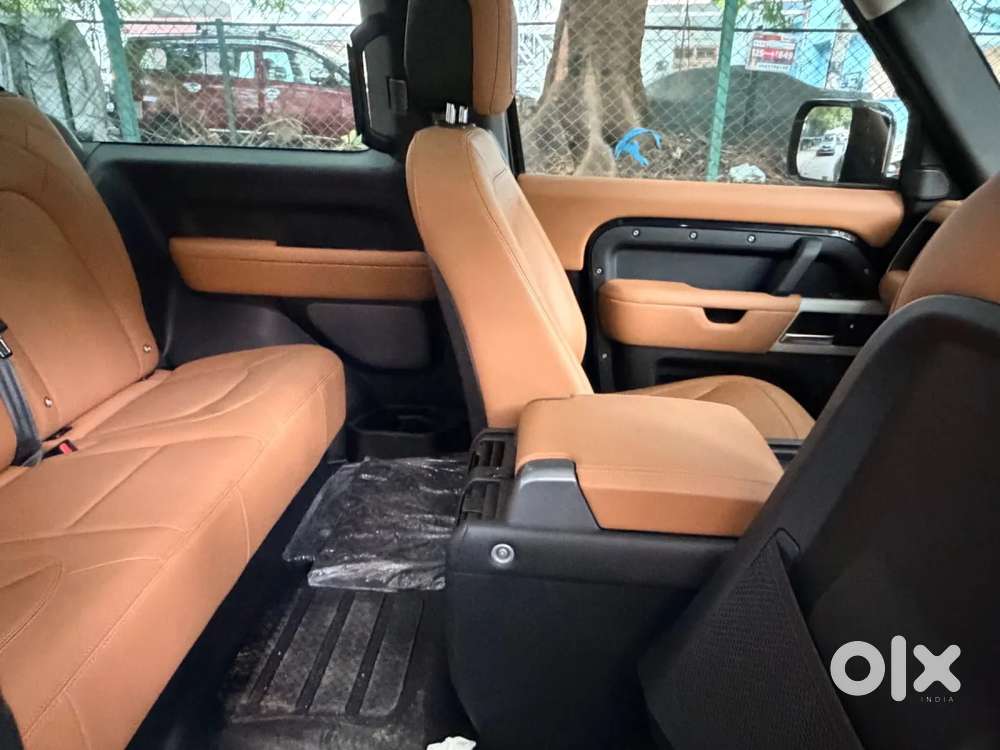Land Rover Defender, 2023, Petrol
