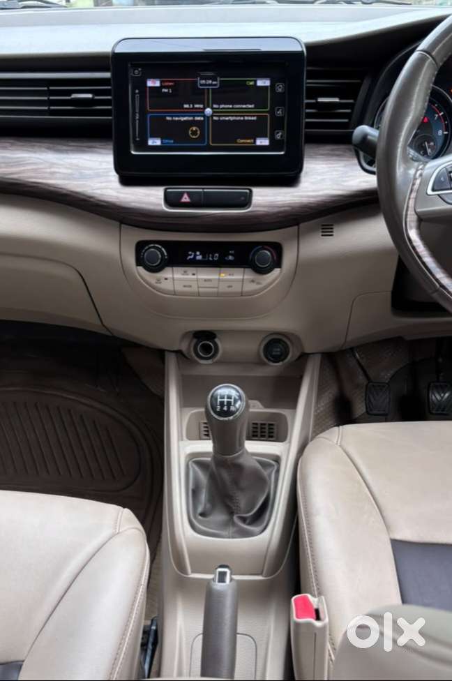 Maruti Suzuki Ertiga 1.4 Zxi Plus Shvs, 2019, Petrol