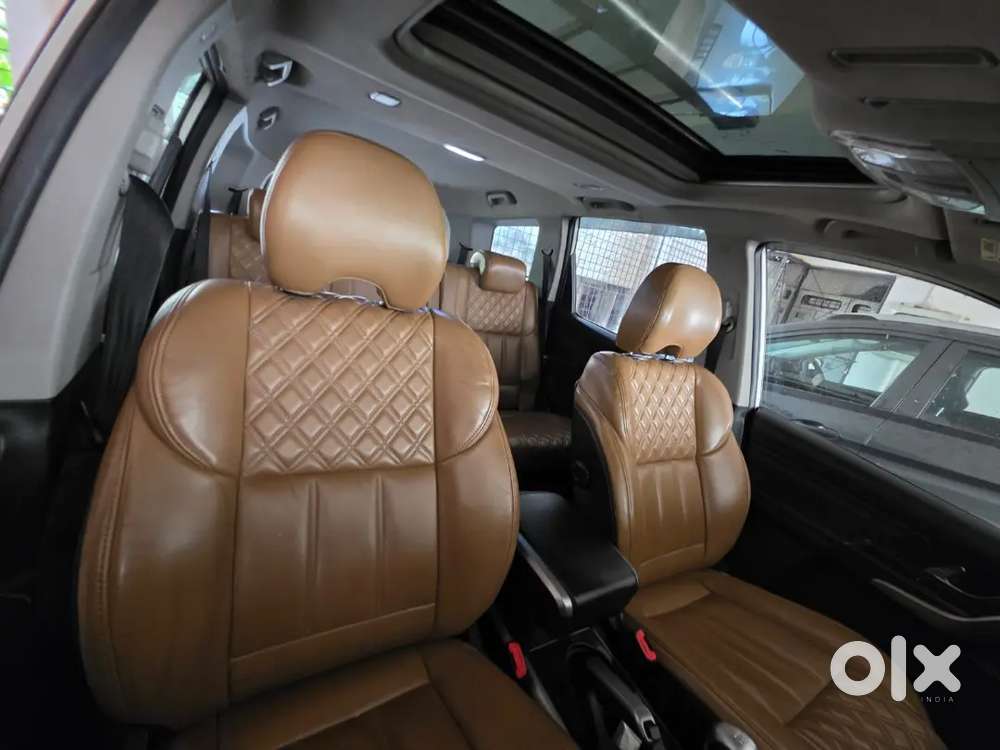 Mahindra Xuv500 W11 Optional Fully Top End Car 2nd Owner