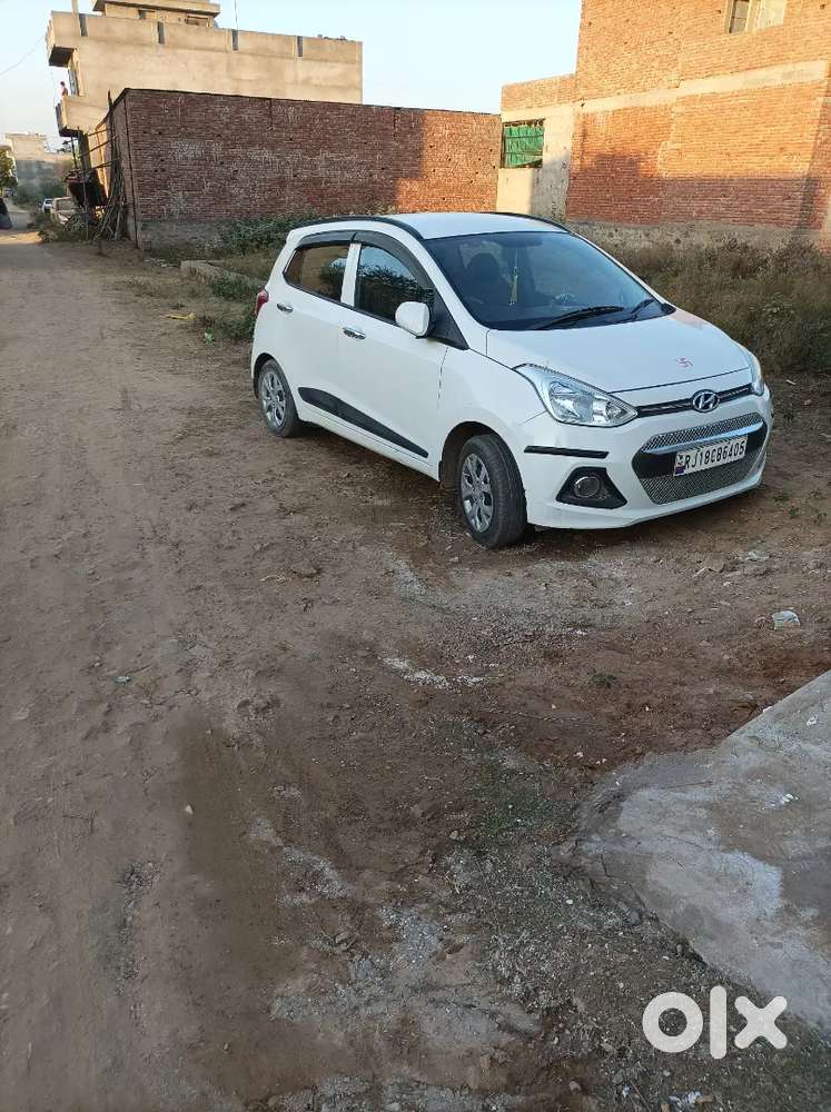 Hyundai I10 Sportz 2016 Model