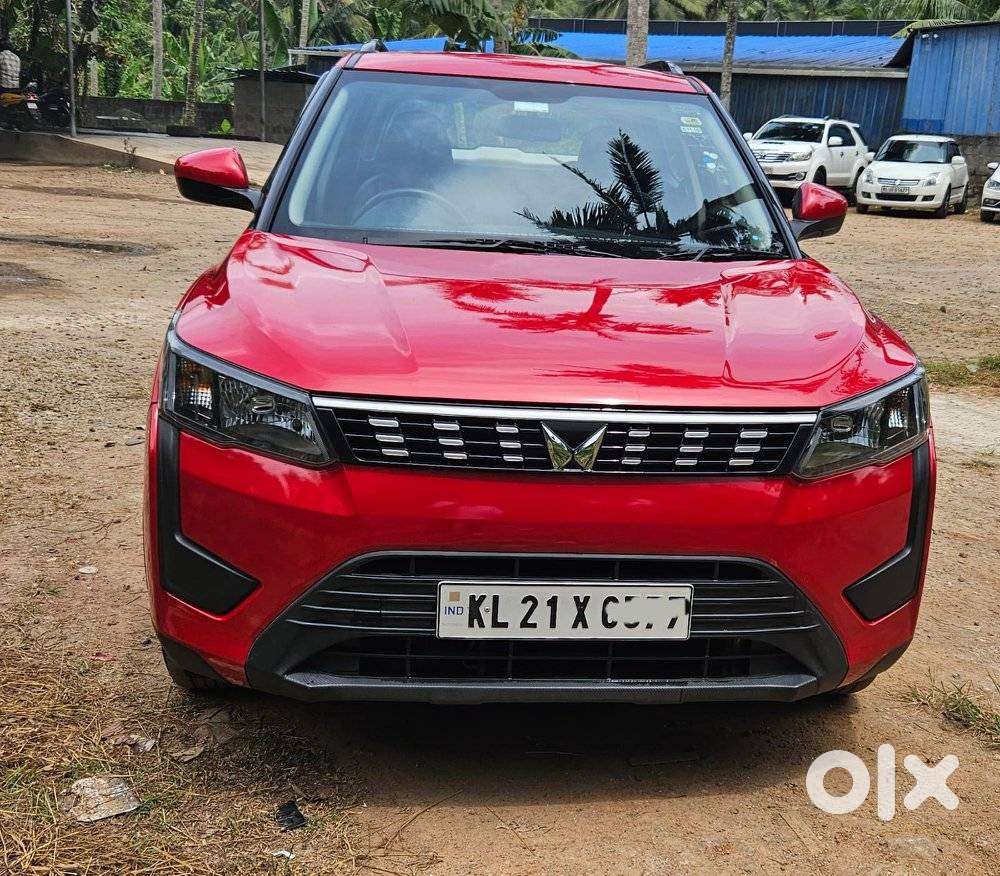 Mahindra Xuv300 W8 Option Diesel, 2022, Diesel