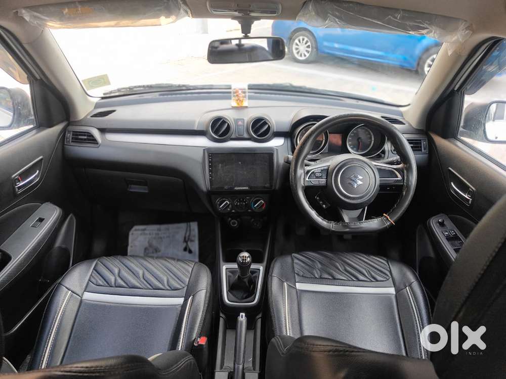 Maruti Suzuki Swift Vxi + Manual, 2022, Petrol