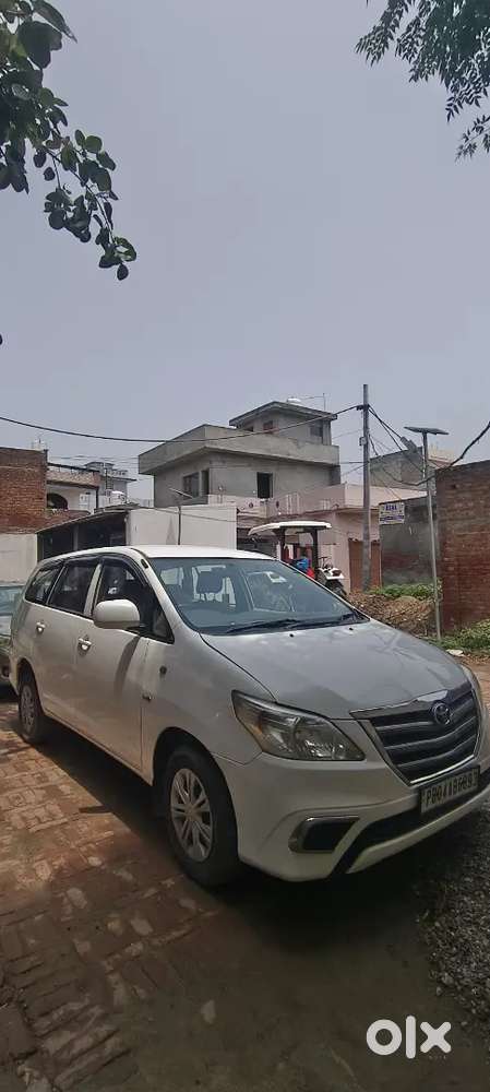 Toyota Innova 2.0 G3 2013