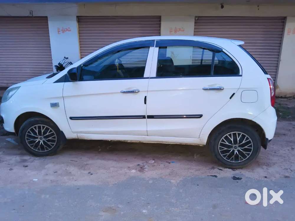 Tata Bolt 1.2 Xe 2019