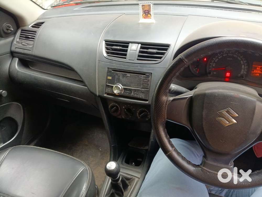 Maruti Suzuki Swift Vxi Abs Bsiv, 2012, Petrol