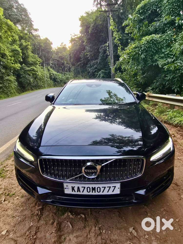 Volvo V90 Cross Country D5 Inscription, 2018, Diesel