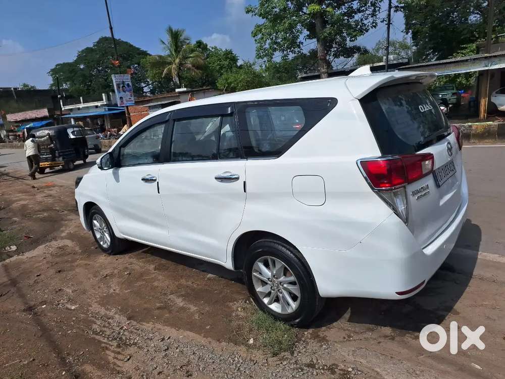 Toyota Innova Crysta 2019