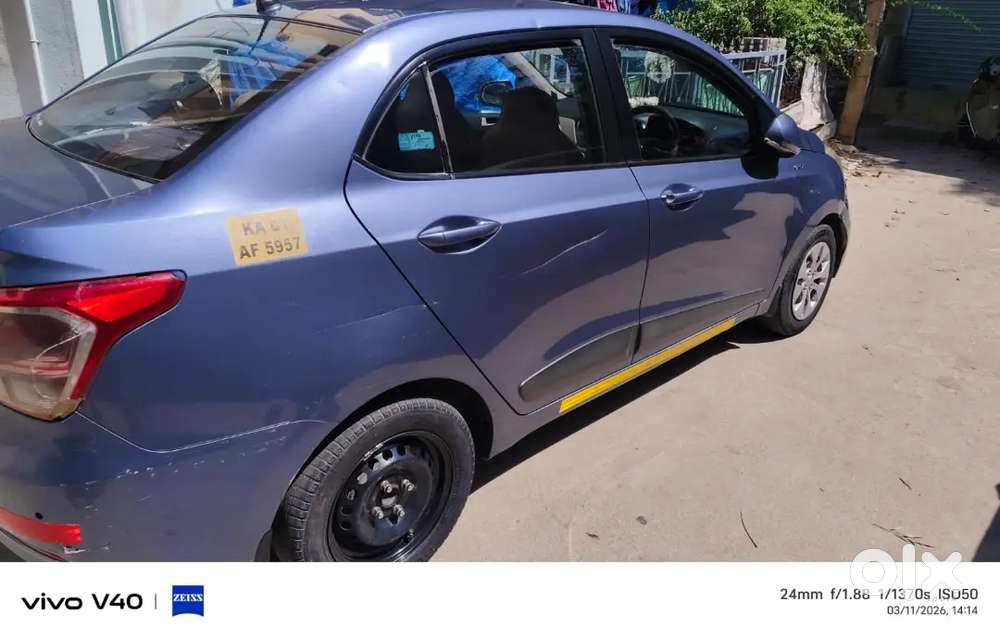 Hyundai Xcent 2016