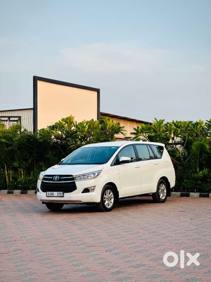 Toyota Innova Crysta 2.4 G Mt, 2019, Diesel