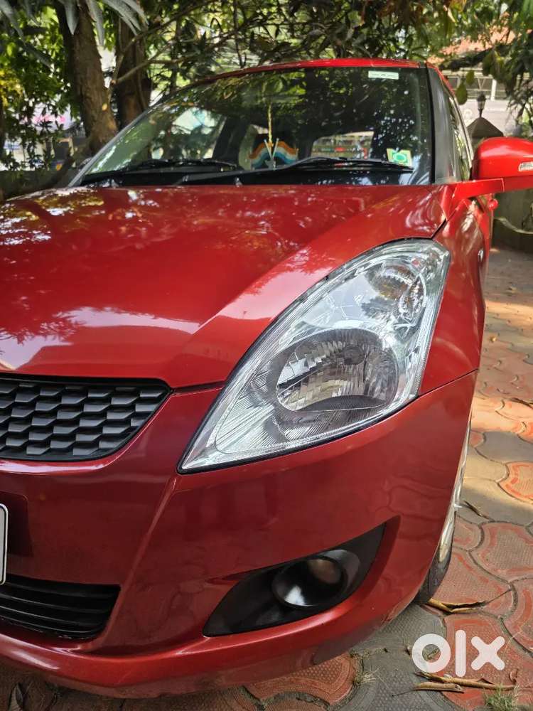 Maruti Suzuki Swift 2012 Petrol 95000 Km Driven