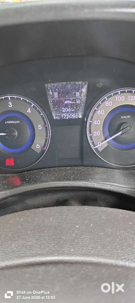 Hyundai Verna 2013 Manual