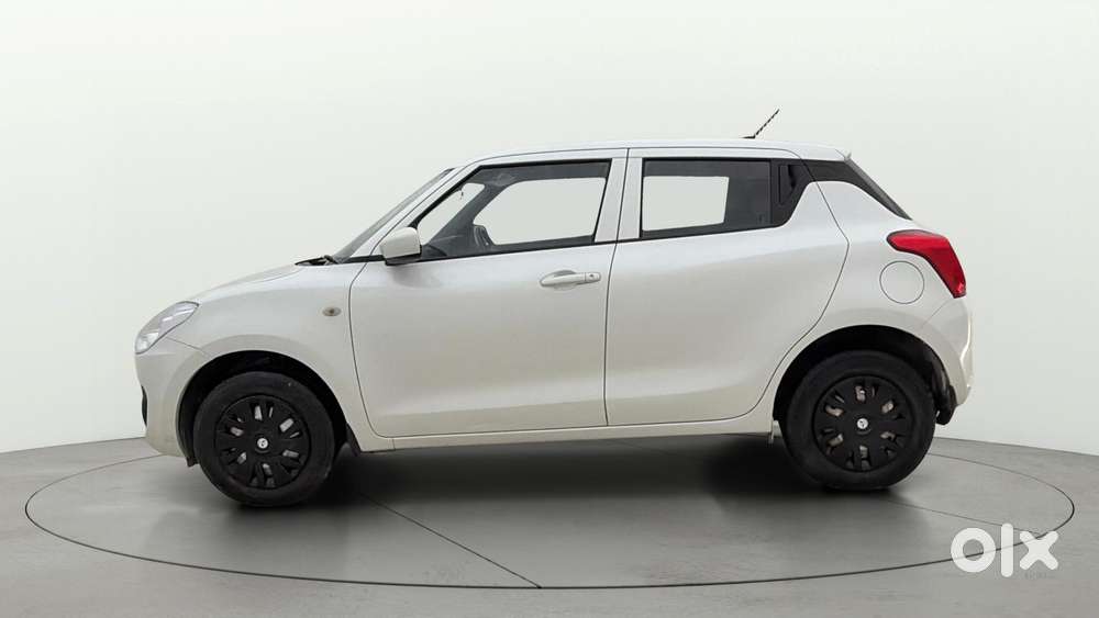 Maruti Suzuki Swift Lxi, 2019, Petrol