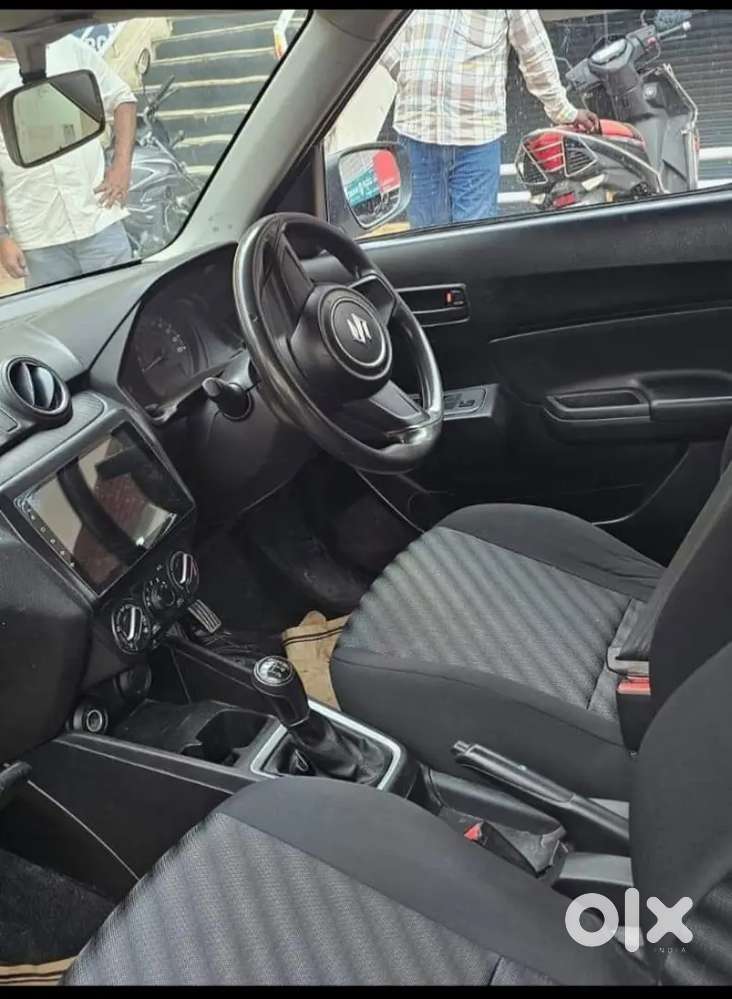 Maruti Suzuki Swift Lxi 2021