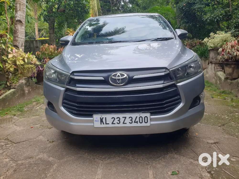 Toyota Innova Crysta 2017