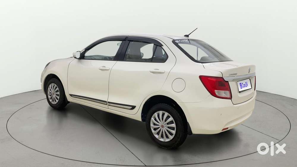 Maruti Suzuki Swift Dzire 1.2 Vxi Bsiv, 2022, Petrol