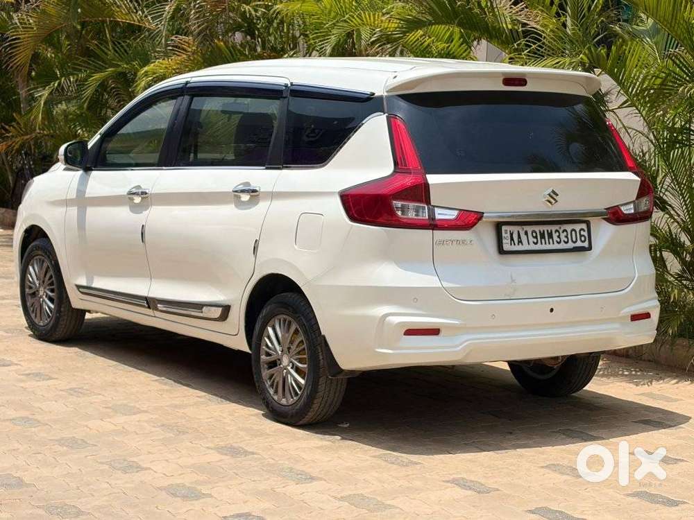 Maruti Suzuki Ertiga 1.5 Vxi Shvs, 2022, Petrol