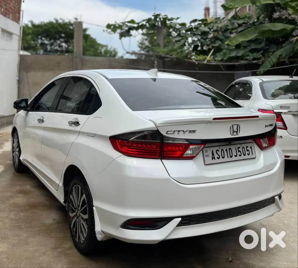 Honda City Zx 2017 Petrol With Sunroof