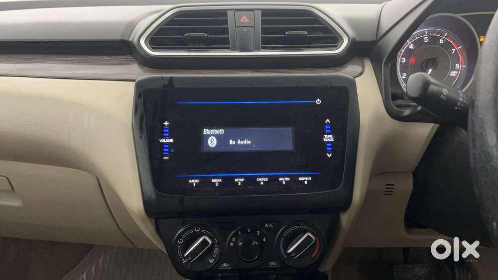 Maruti Suzuki Dzire Vxi Ags, 2022, Petrol