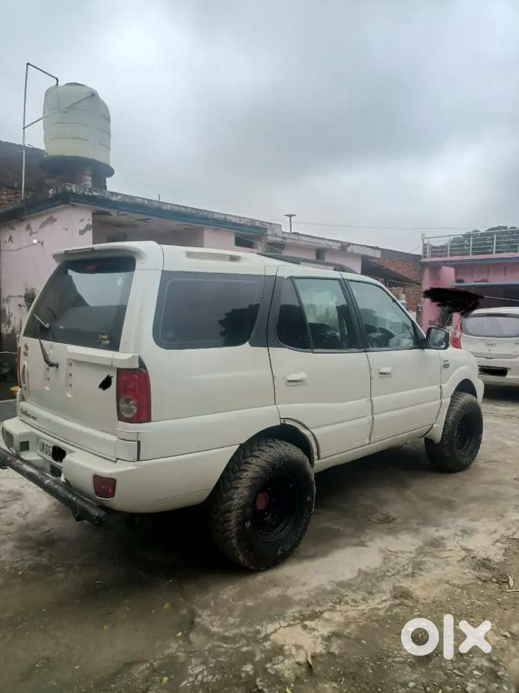 Tata Safari Diesel Manual 2012 Variant