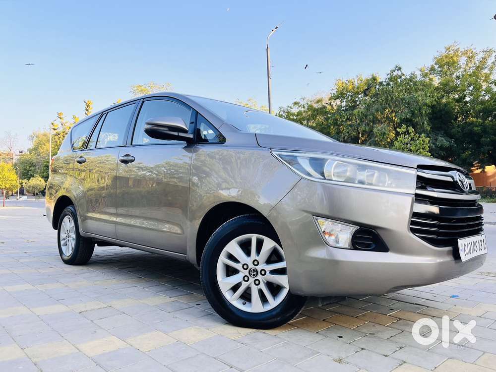 Toyota Innova Crysta 2.4 Gx Mt, 2016, Diesel