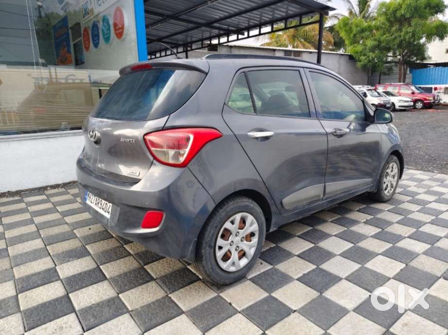 Hyundai Grand I10 Sportz Edition, 2014, Diesel