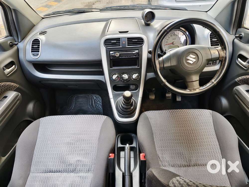 Maruti Suzuki Ritz Vxi, 2013, Petrol
