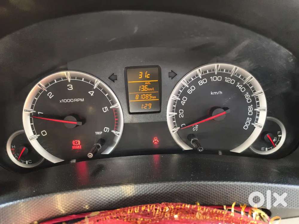 Disel Maruti Suzuki Swift Dzire 2016