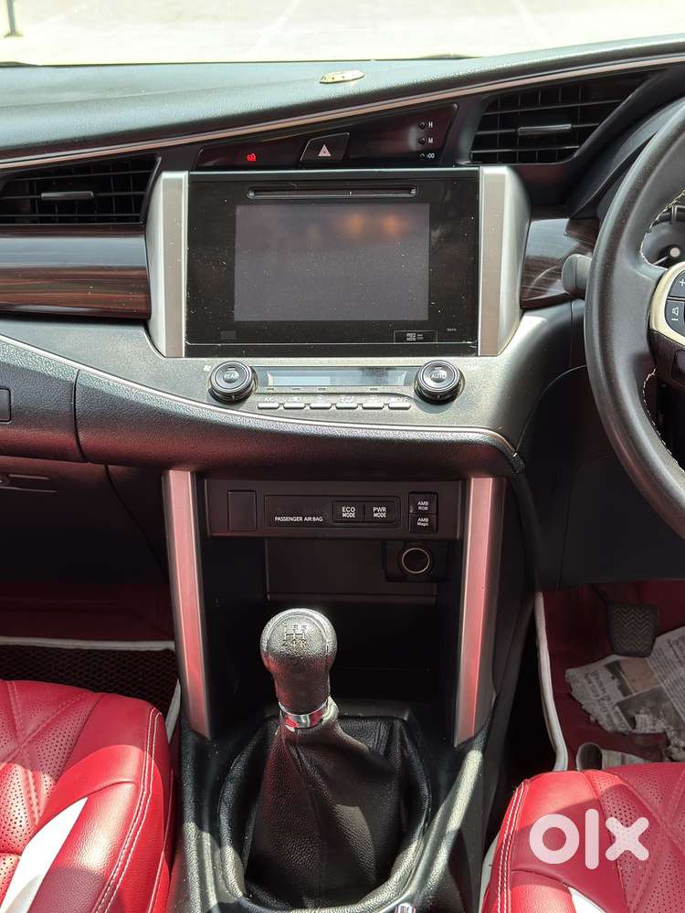 Toyota Innova Crysta 2.4 Vx Mt 8s, 2018, Diesel