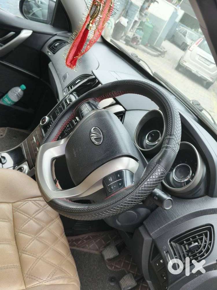 Mahindra Xuv500 W9, 2021, Diesel