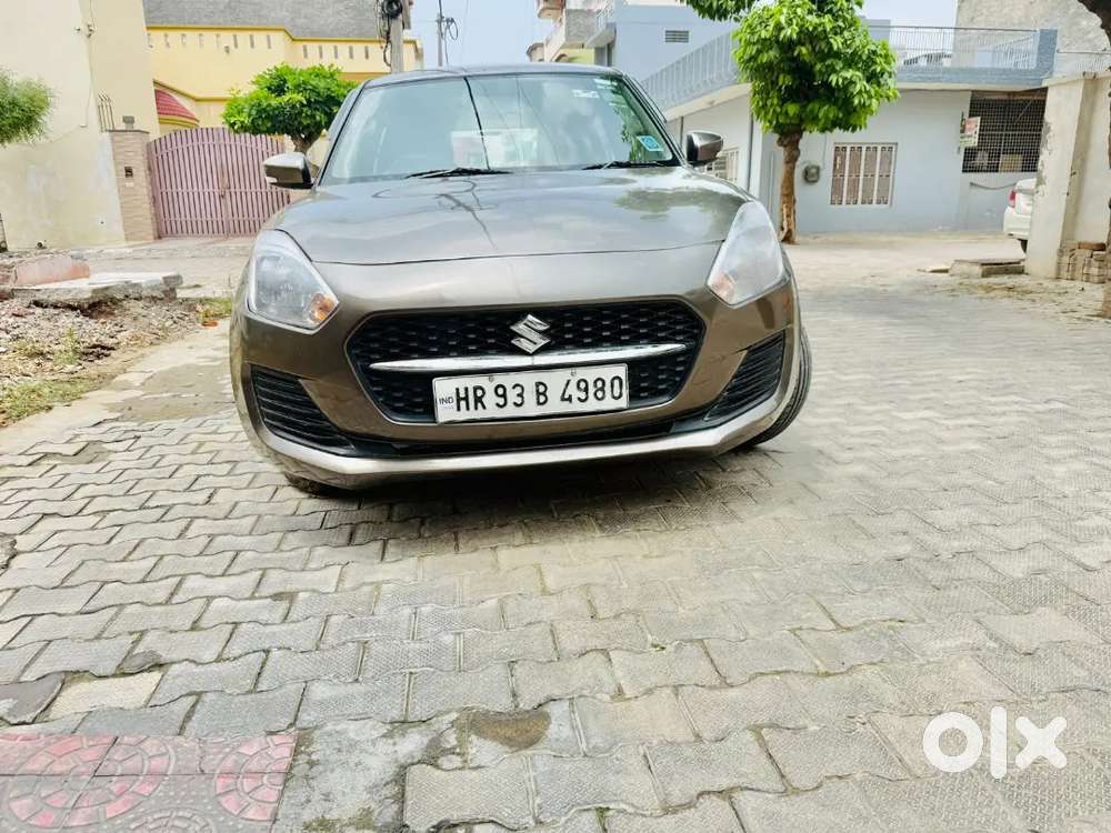 Maruti Suzuki Swift Vxi 2021