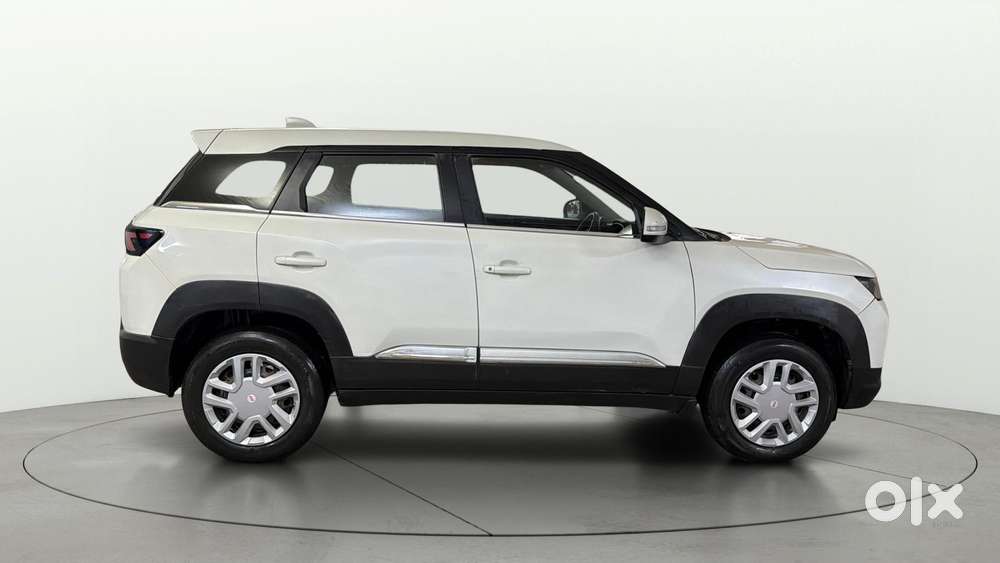 Maruti Suzuki Vitara Brezza 1.5 Vxi At, 2022, Petrol