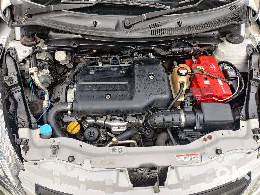 Maruti Suzuki Swift Dzire Zdi Bsiv, 2015, Diesel