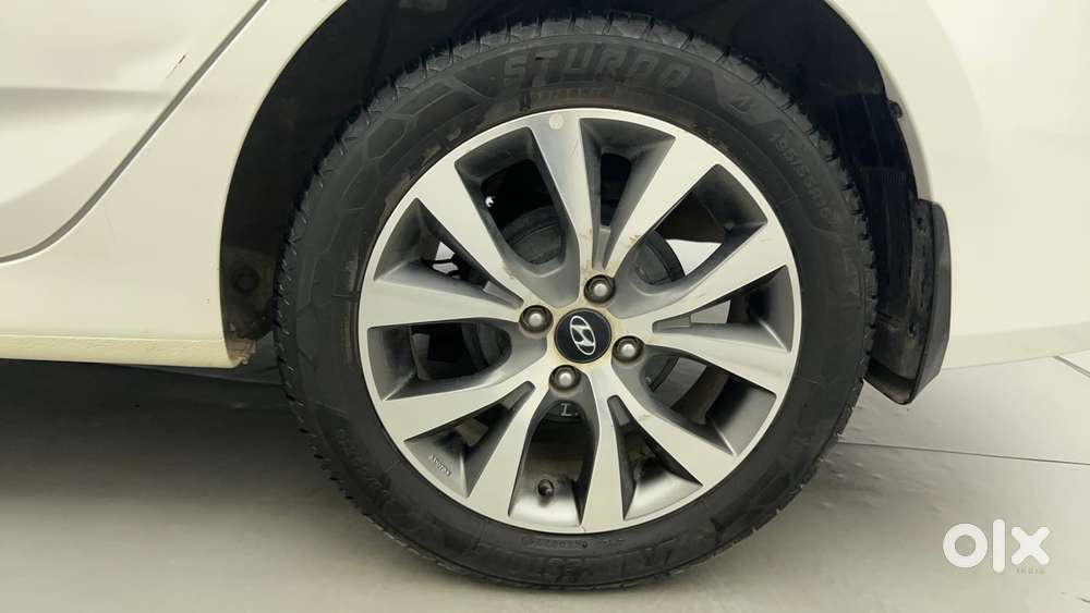 Hyundai Verna 1.6 Sx Vtvt, 2016, Petrol