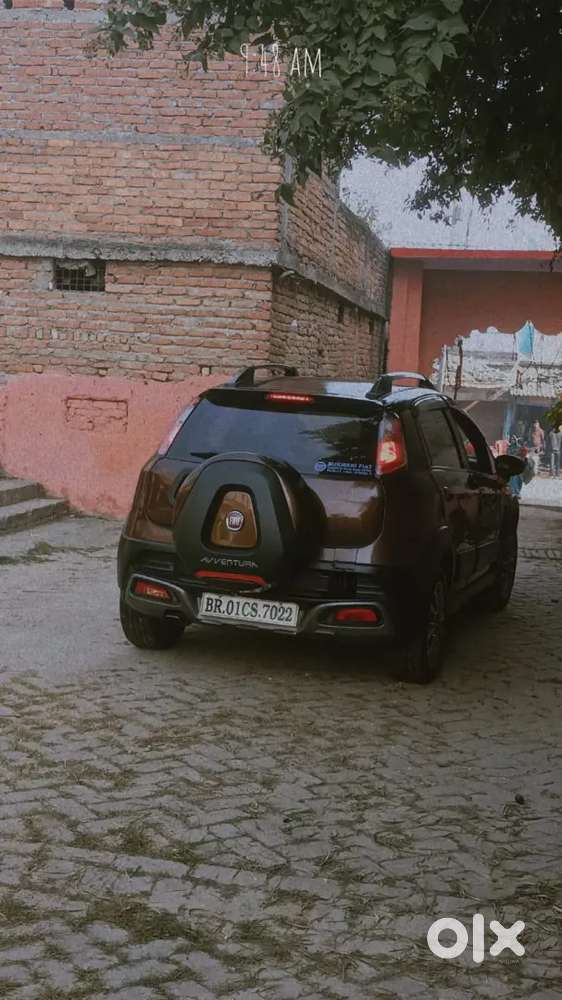 Car Pura Condition Me Hai Gari Me Koi Karcha Nhi Hai