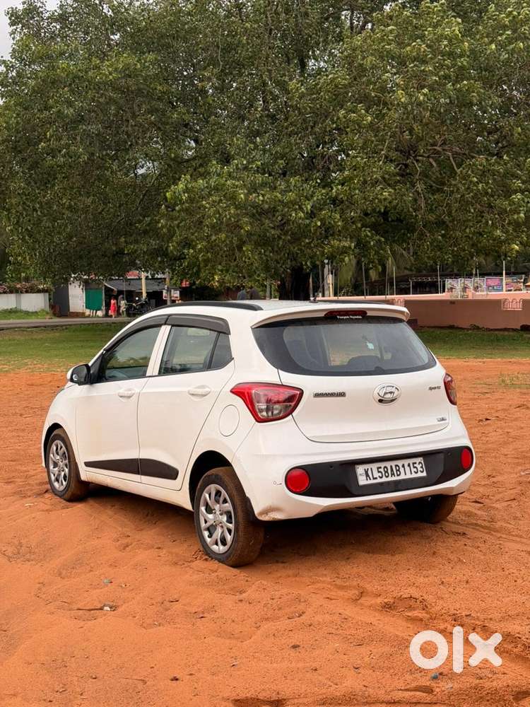 Hyundai Grand I10 Sportz Edition, 2019, Petrol
